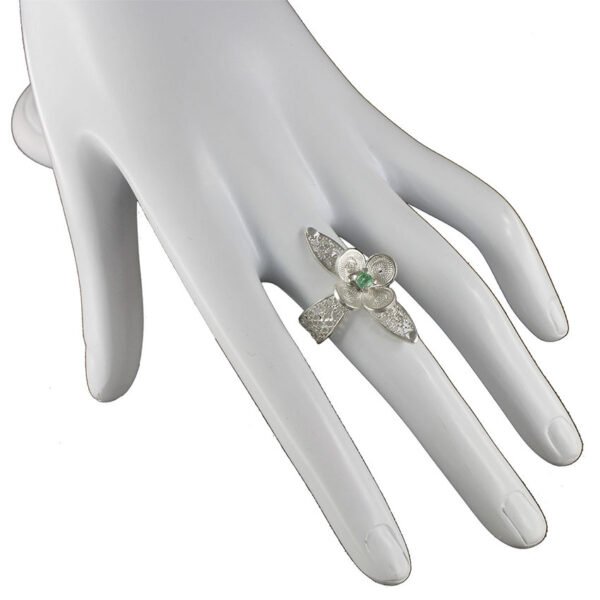 anillo de filigrana plata con esmeralda