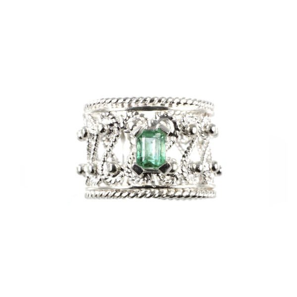 anillo de filigrana plata con esmeralda