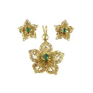 Juego de Aretes y Dije Diseño Orquídea Dorados Ref. set-463