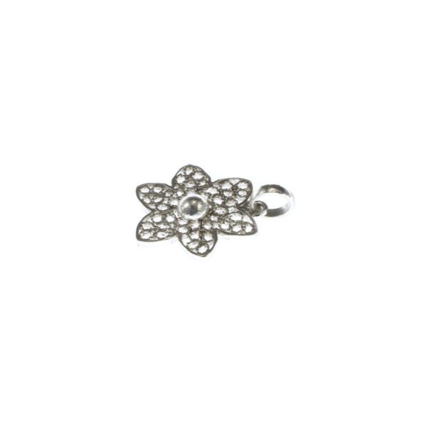 cadena y dije de plata en filigrana