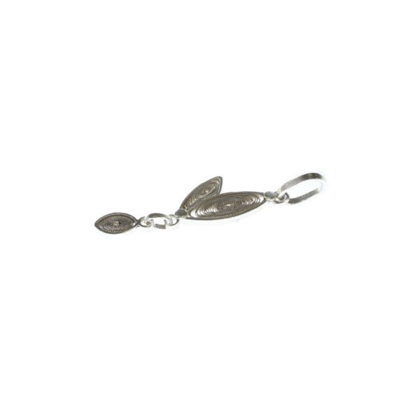 cadena y dije de plata en filigrana