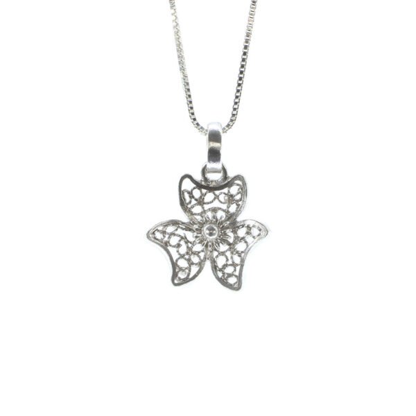 cadena y dije de plata en filigrana