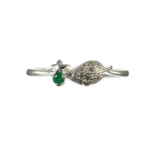 Anillo némesis en filigrana plata y esmeralda ref. ani-071
