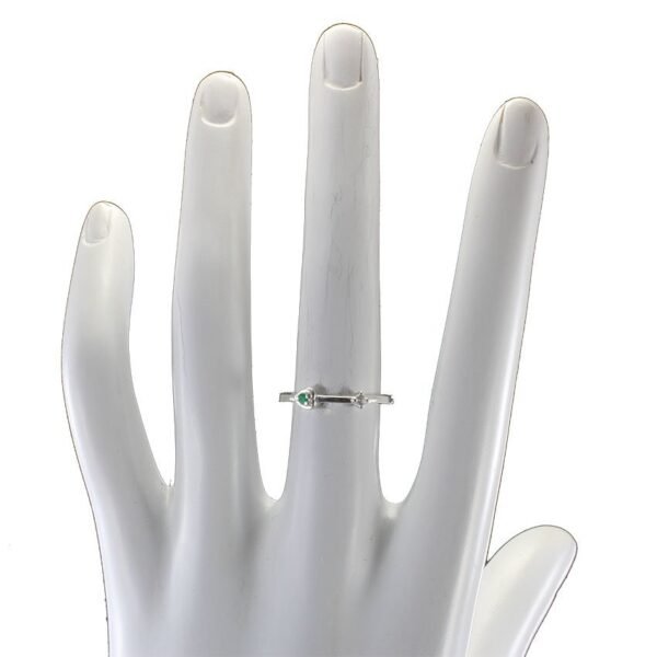 Anillo-corazoncito-de-plata-esmeralda-y-circones-perfil-ref.-ani-580