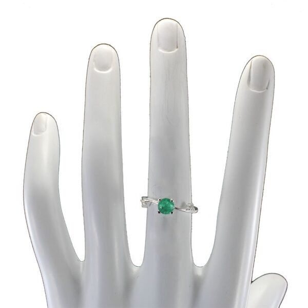 Anillo-lazo-2.0-de-plata-esmeralda-y-circones-perfil-ref.-ani-568