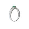 Anillo-nilo-de-plata-esmeralda-y-circones-lateral-ref.-ani-574
