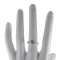 Anillo-petra-de-plata-esmeralda-y-circones-perfil-ref.-ani-575