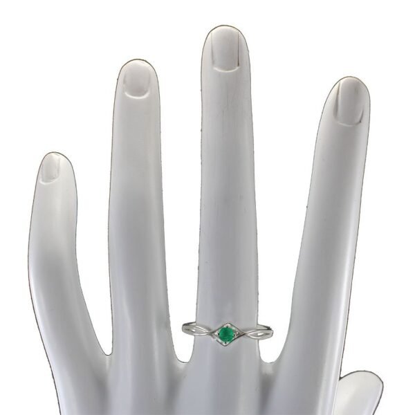 Anillo-runa-de-plata-esmeralda-y-circones-perfil-ref.-ani-545